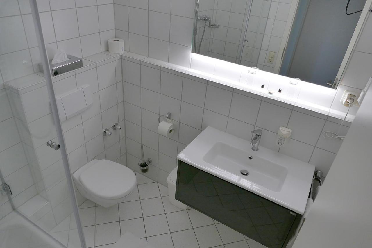 Hasi'S Hotel Grafing bei Muenchen Экстерьер фото